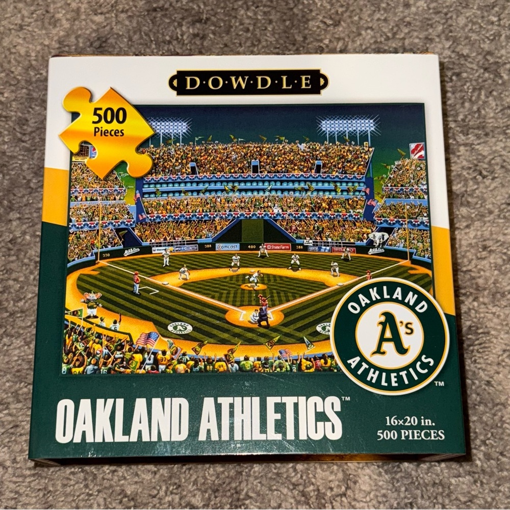 MLB Oakland Athletics Dowdle 500 Piece Puzzle